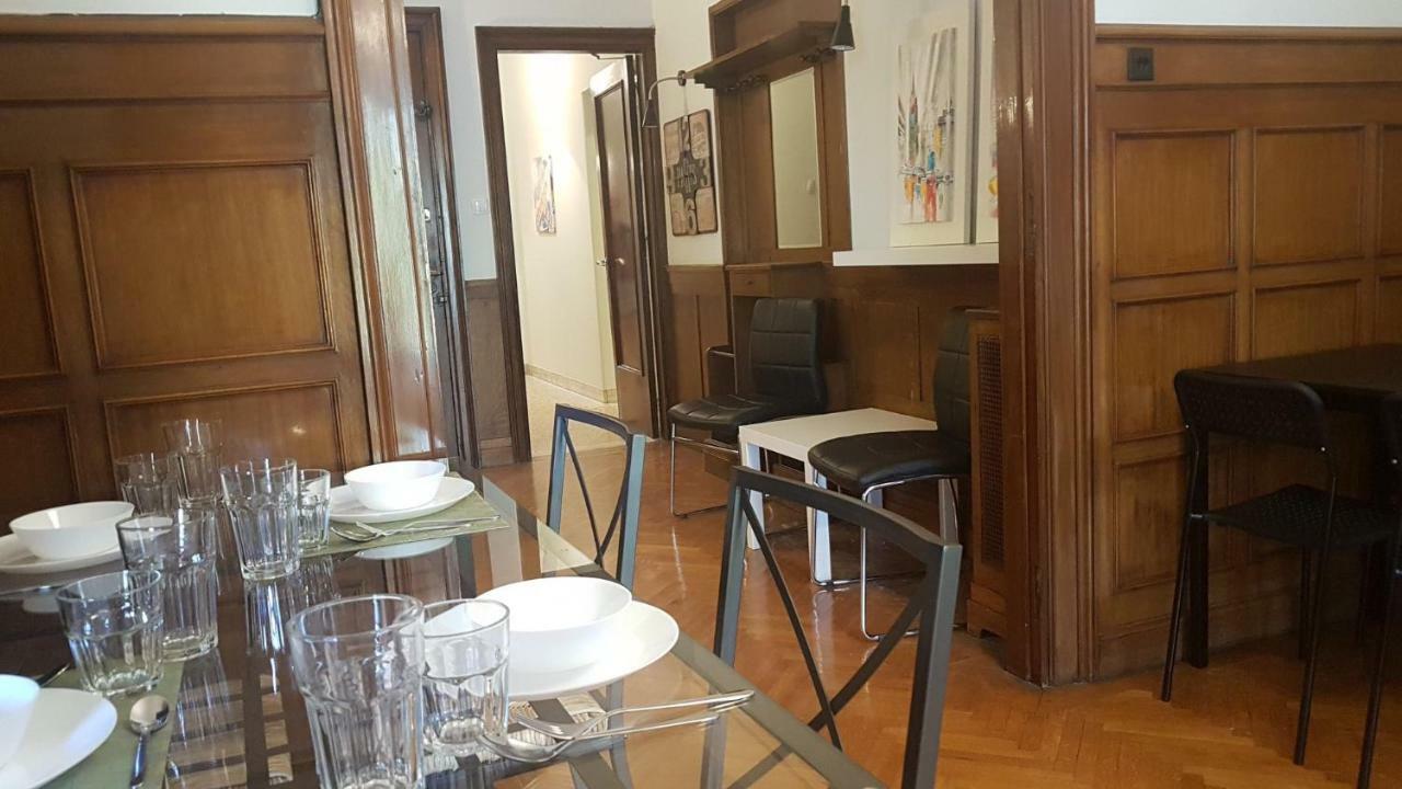 Violet Errathens Apartment - Athens Center, 7 Bd, 3 Bath Exterior photo